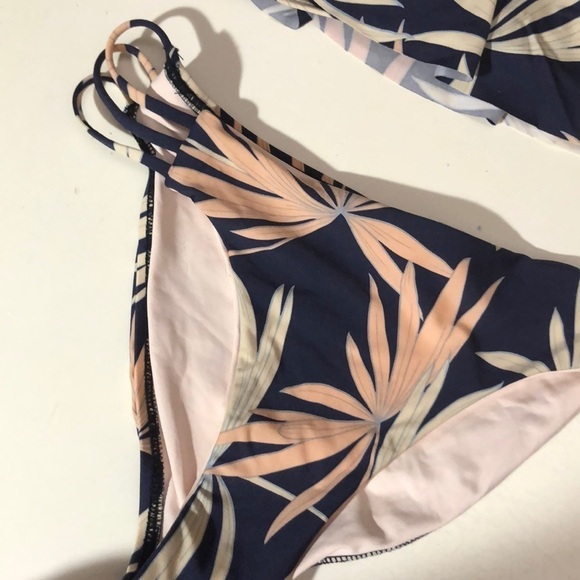 Lspace Bikini full cut - Picture 2 of 4